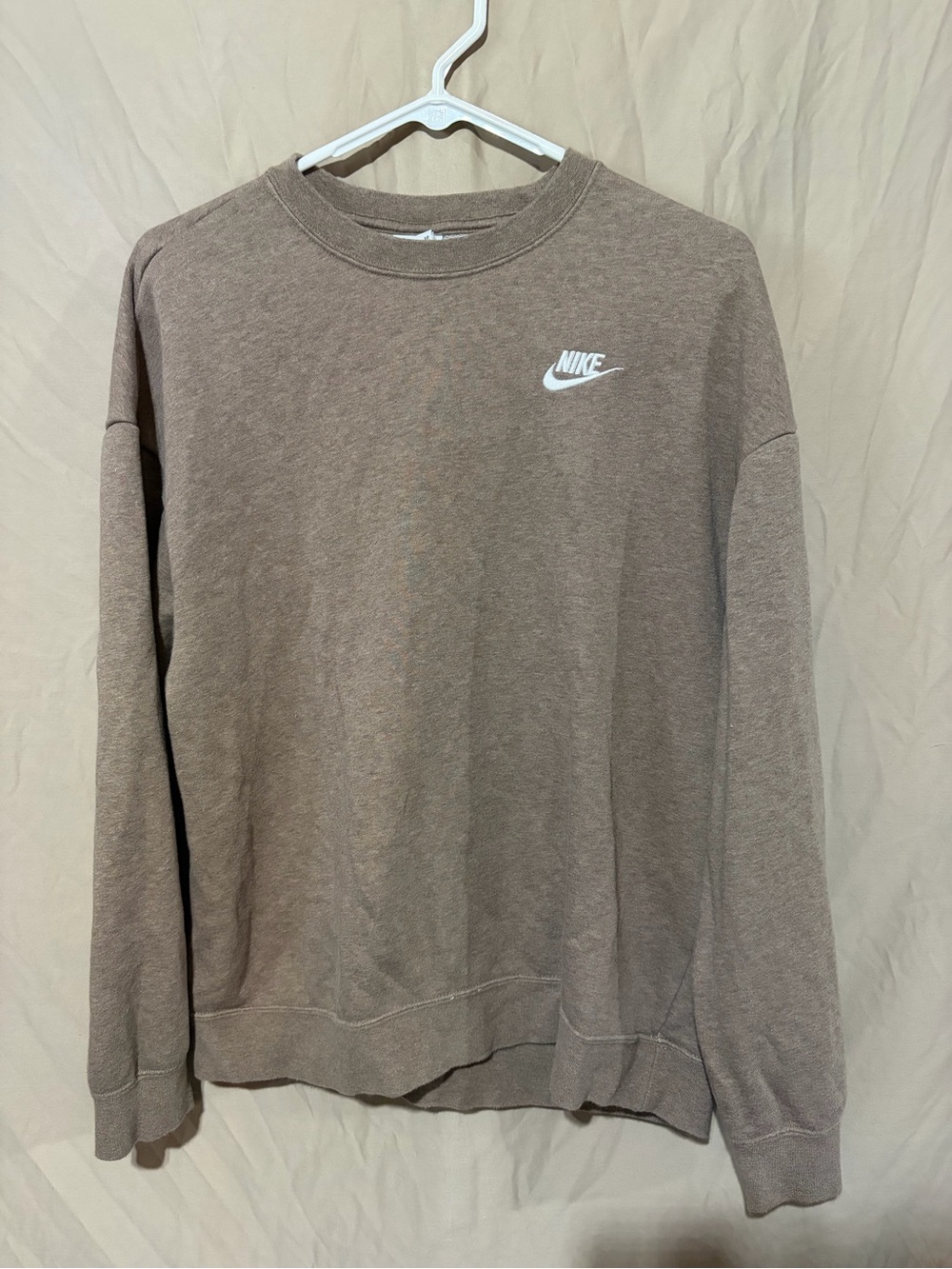 Nike crewneck